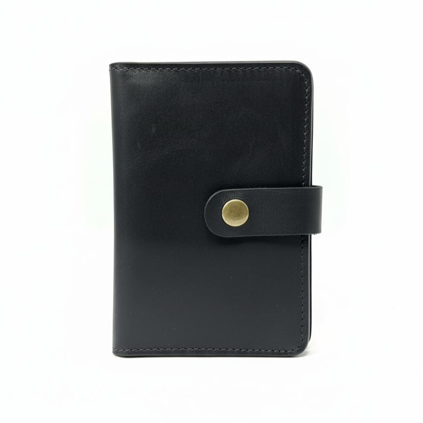 Portapasaporte de cuero negro liso